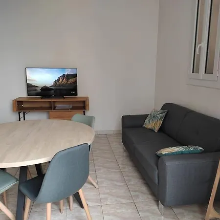 아파트 F3 Moderne Proche Marche Et Saint-Raphaël