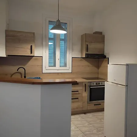 F3 Moderne Proche Marche Et 아파트