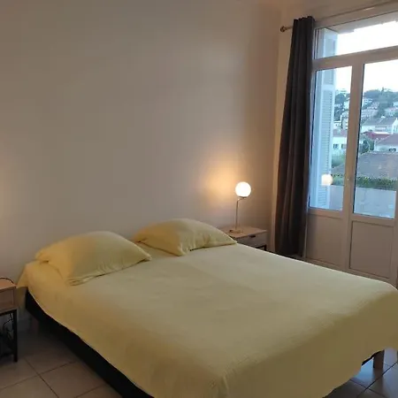 F3 Moderne Proche Marche Et 아파트