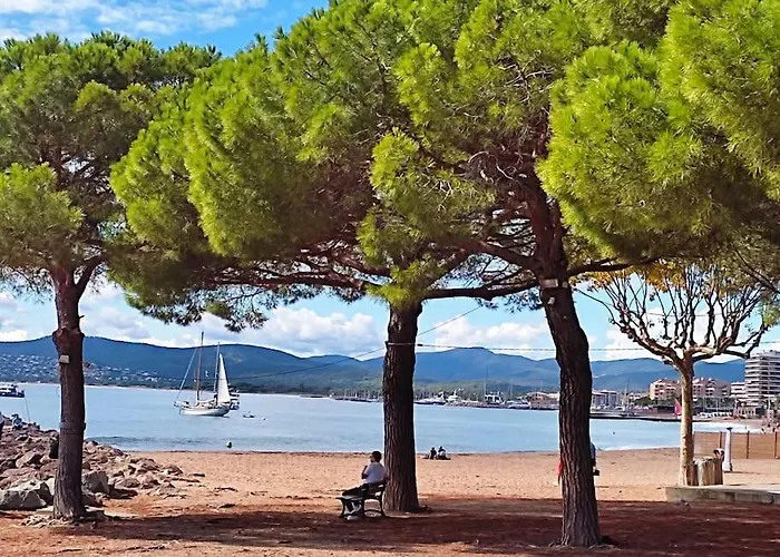 F3 Moderne Proche Marche Et Saint-Raphaël