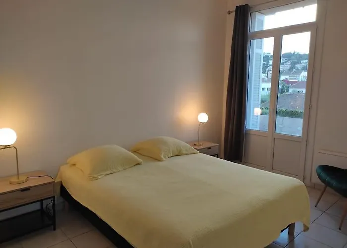 F3 Moderne Proche Marche Et 아파트