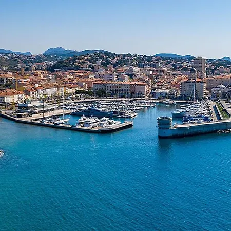 F3 Moderne Proche Marche Et * Saint-Raphaël